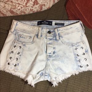 Hollister low rise boyfriend shorts
